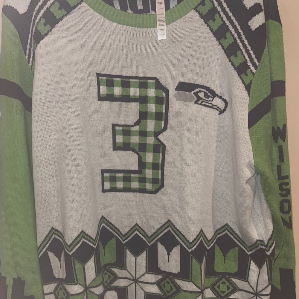 Seattle Seahawks Green and Blue #3 Wilson Sweater SZ XL - Picture 6 of 10